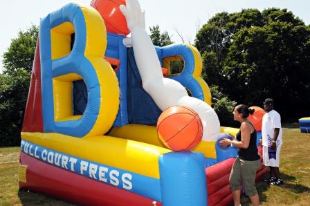 boston_party_entertainment_inflatables_Full Court Press_3