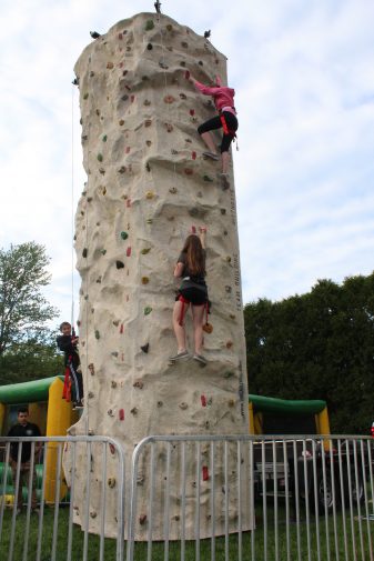 boston_party_entertainment_inflatables_Rock Wall_2